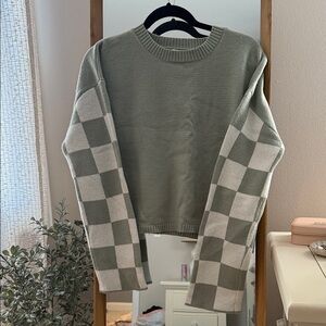Sincerely Jules checker sleeve sweater